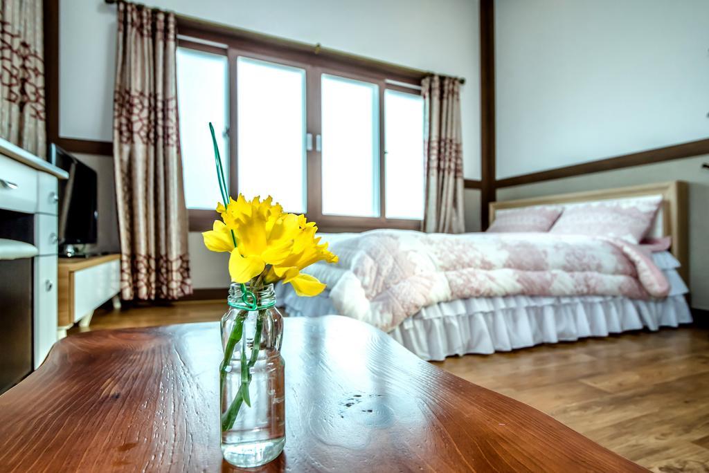 Jeju Myung House Villa Szogüpho Kültér fotó