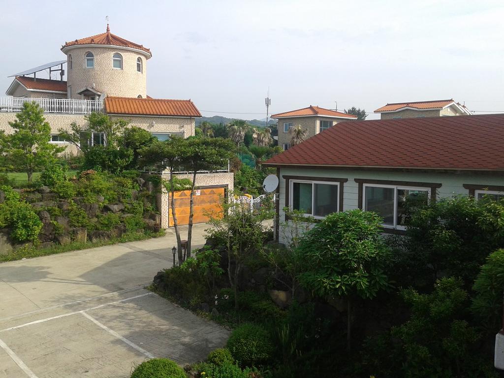 Jeju Myung House Villa Szogüpho Kültér fotó